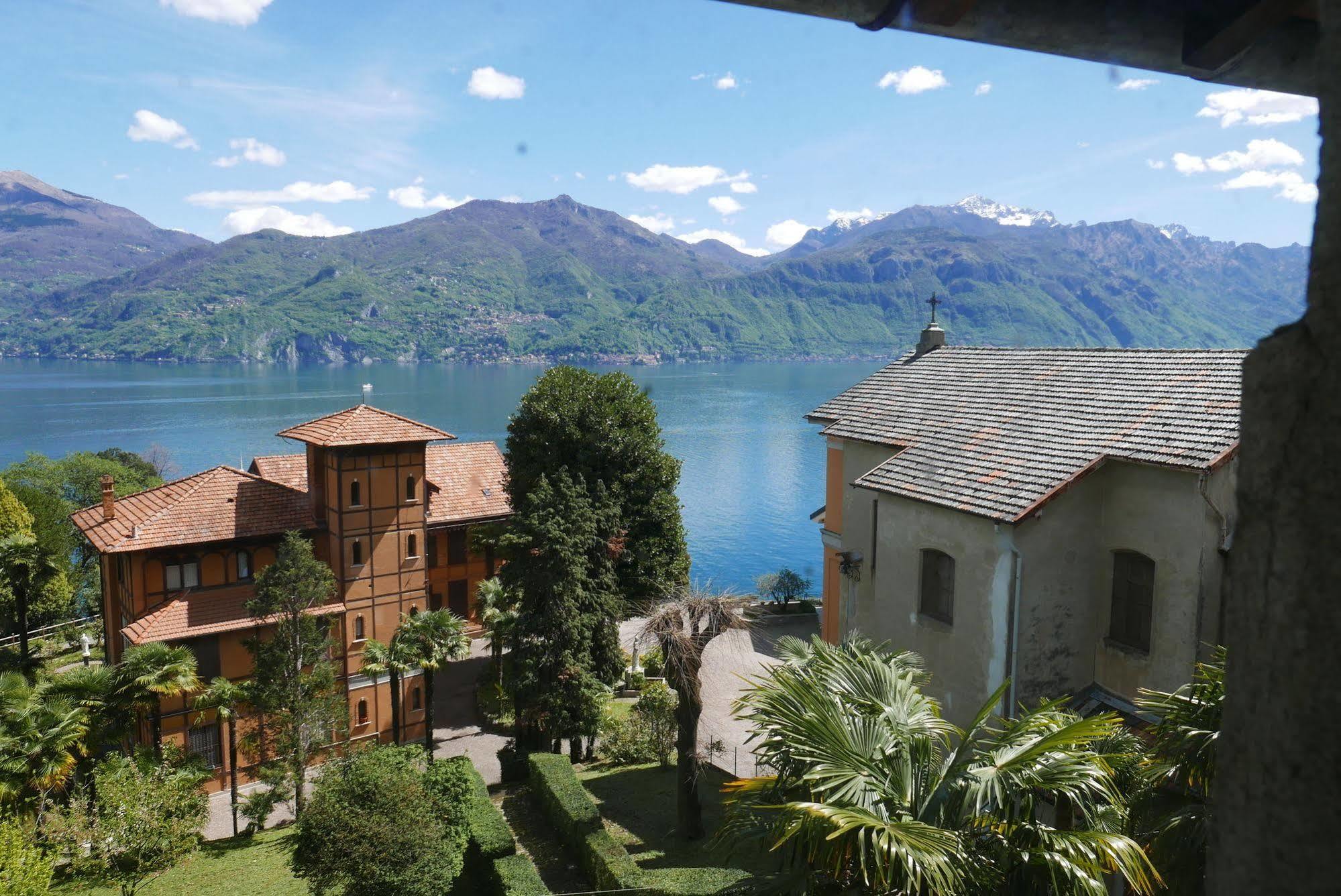 Santangela Hostel & Rooms Menaggio Exterior photo