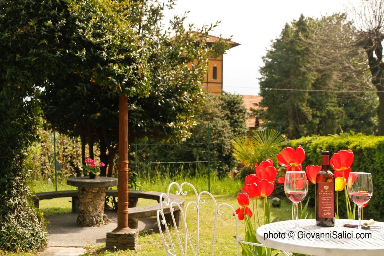 Santangela Hostel & Rooms Menaggio Exterior photo